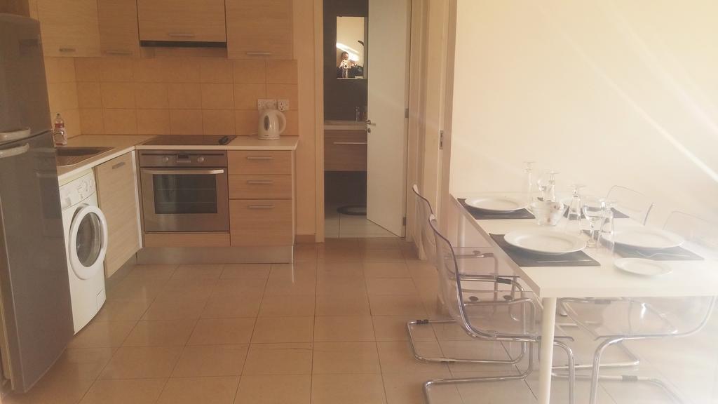 Apartamento Ledras Town Center Nicosia Exterior foto